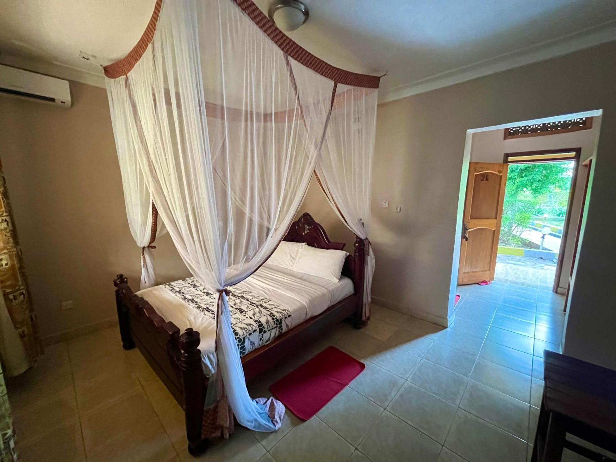 Lavic Country Resort Adjumani Dış mekan fotoğraf