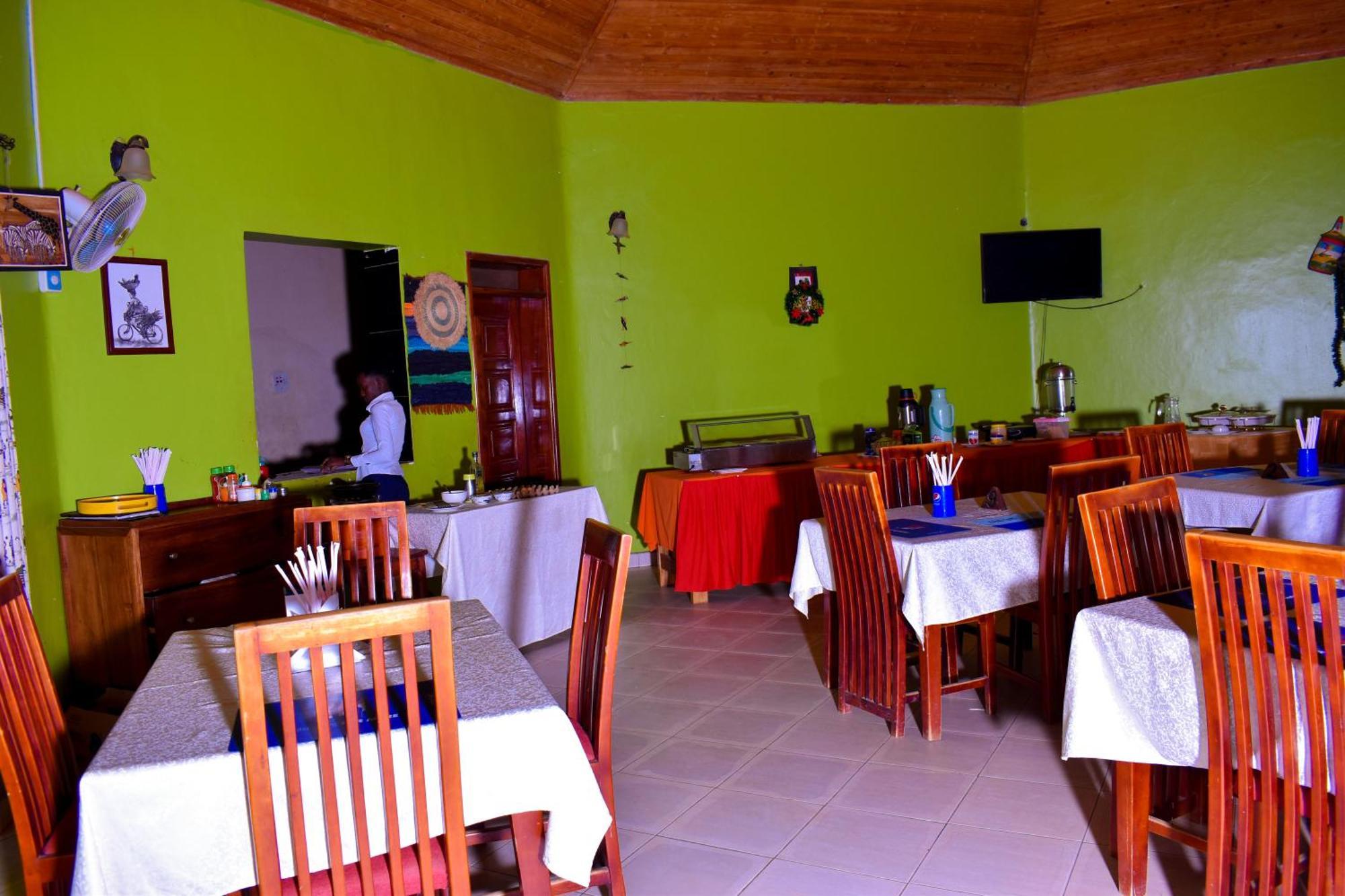 Lavic Country Resort Adjumani Dış mekan fotoğraf